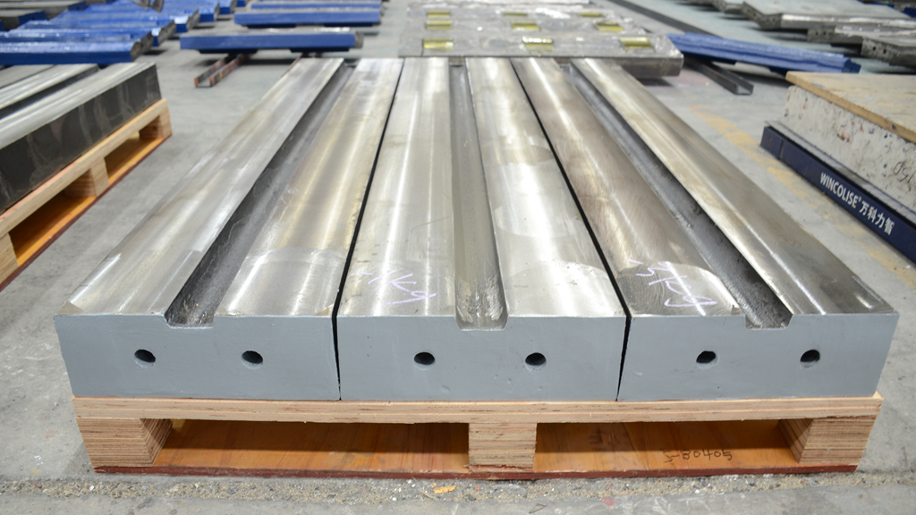 Chrome Steel Blow Bars